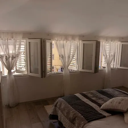 Apartment Lipa *